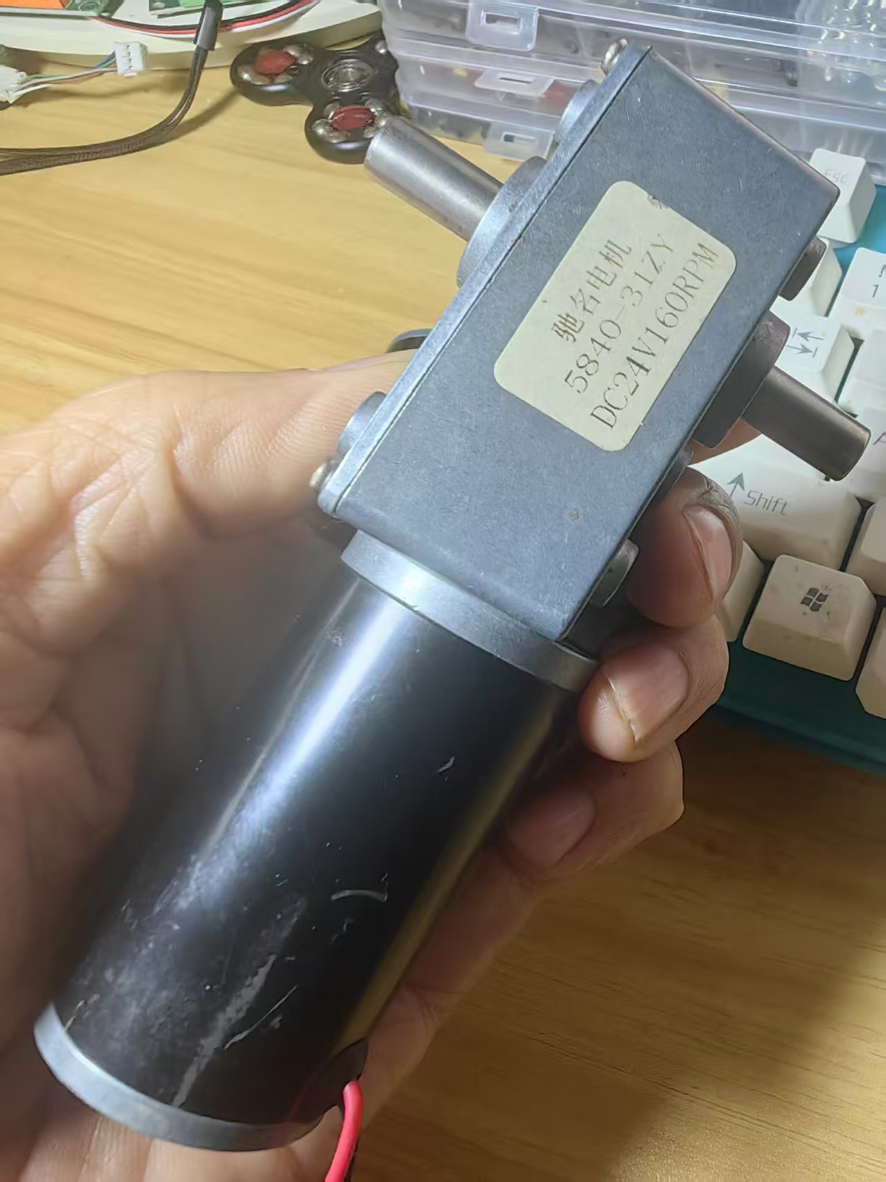 【花雕动手做】机器人底盘：5840 涡轮蜗杆24V电机全解析图2