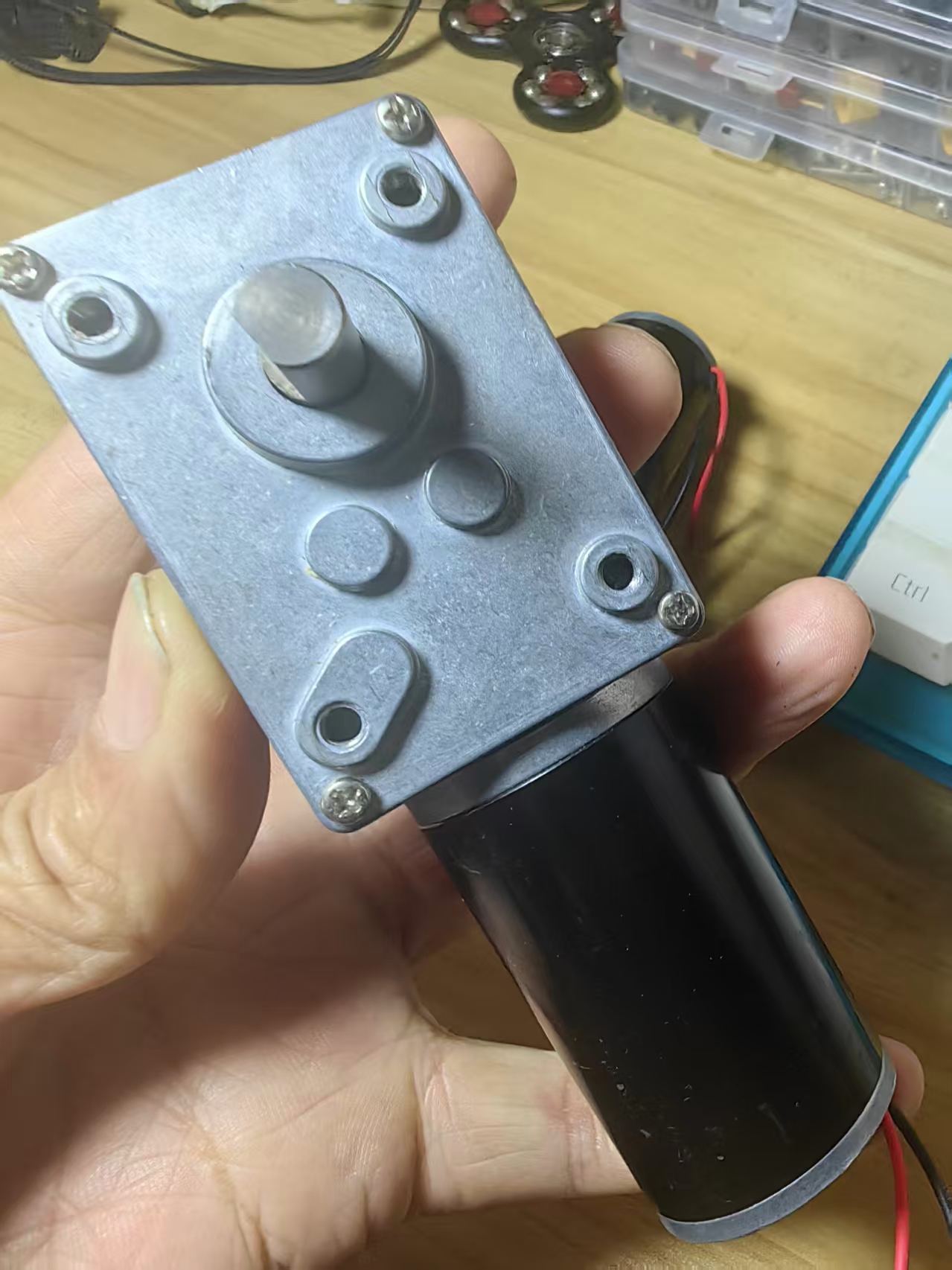 【花雕动手做】机器人底盘：5840 涡轮蜗杆24V电机全解析图3