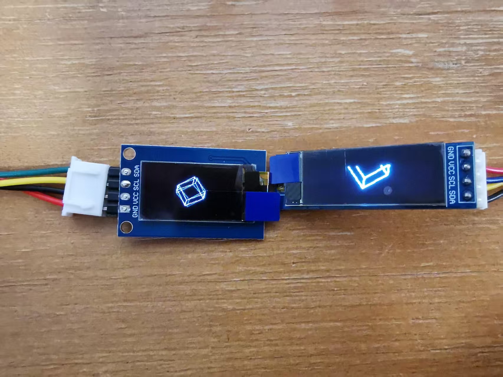 FireBeetle 2 ESP32 P4套装开箱和双OLED屏驱动图1