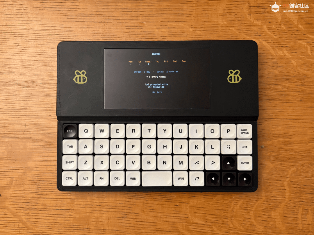 能测心率血氧的开源鼠标、蜜蜂涂装写作机｜DF创客周...封面2