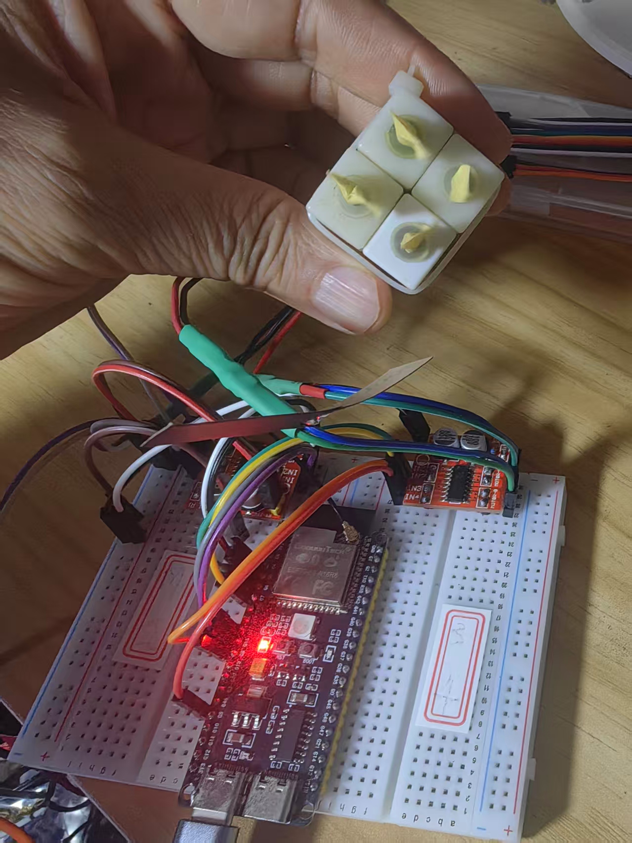 首发｜EmbedClawK10运行在行空板K10上的小龙虾图3