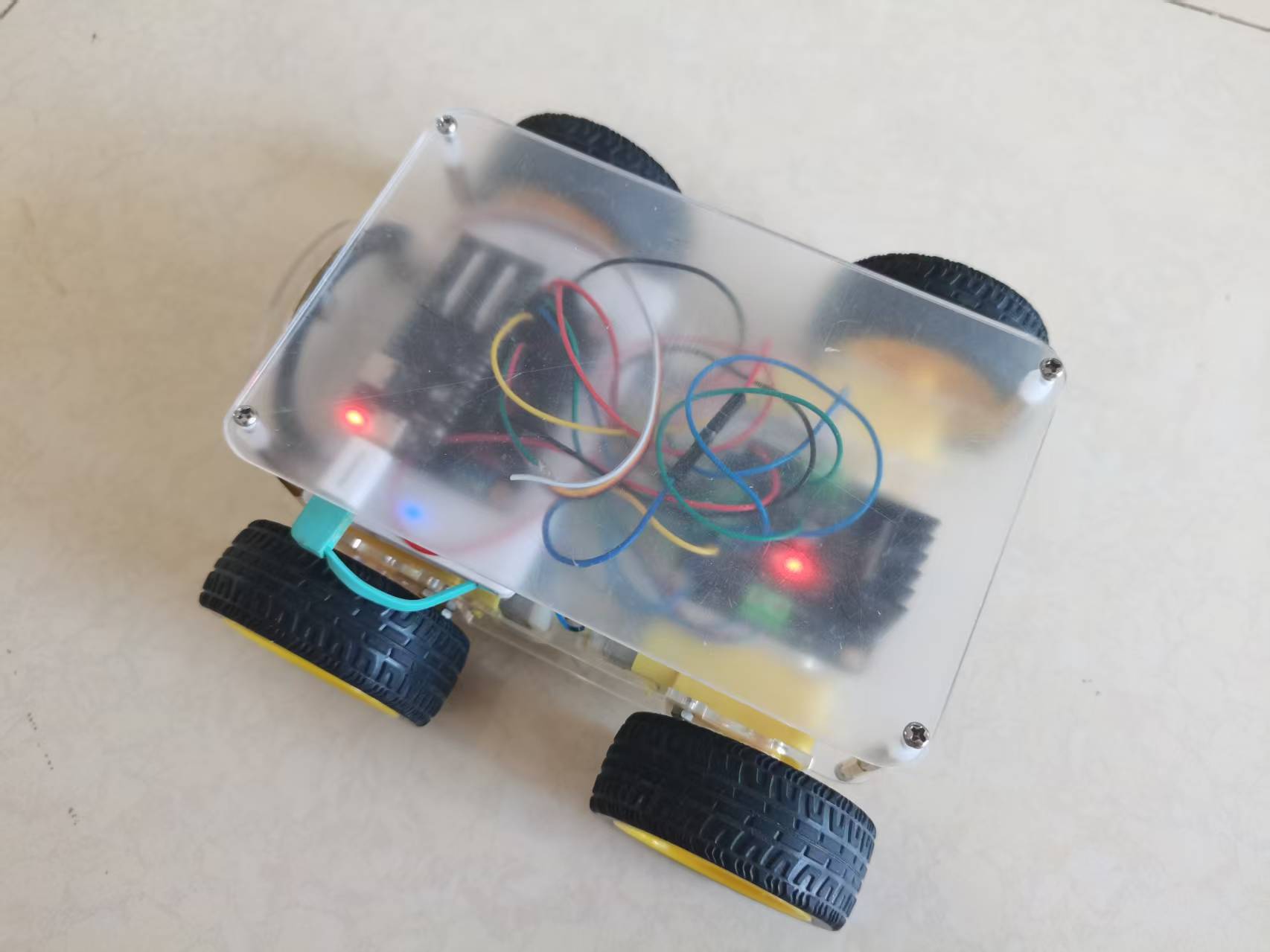 基于 FireBeetle 2 ESP32-P4 + ESP-Claw 四驱车图3