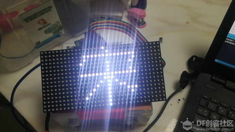 32x16 RGB LED矩阵屏幕 · 实现汉字显示与动态效果_image_3.webp