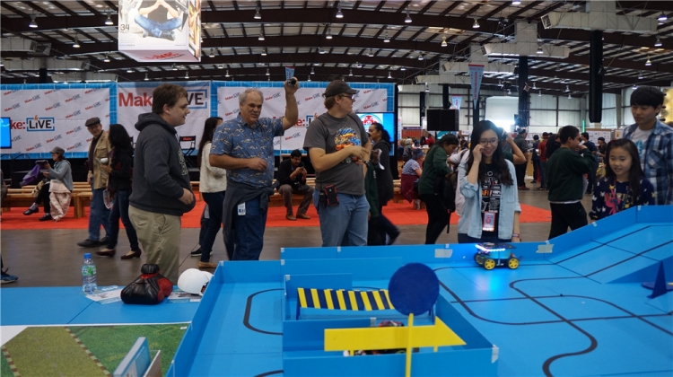 2015湾区MakerFaire：一场没有尿点的创客盛会 | DF创客社区_image_15.webp