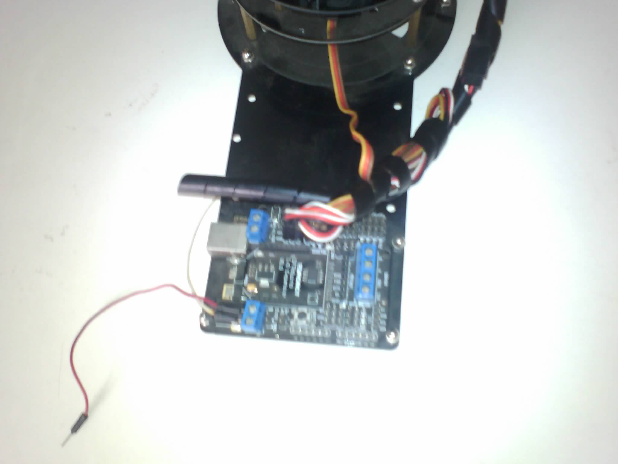 DFRduino I/O Expansion V5.0 · 如何让机械手臂动起来_image_3.webp