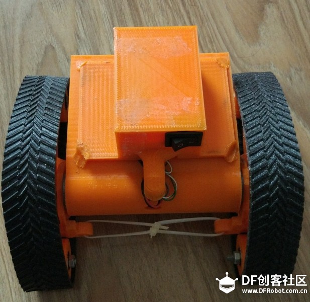 STEM教育 · 3D打印履带手机遥控小车_image_3.webp