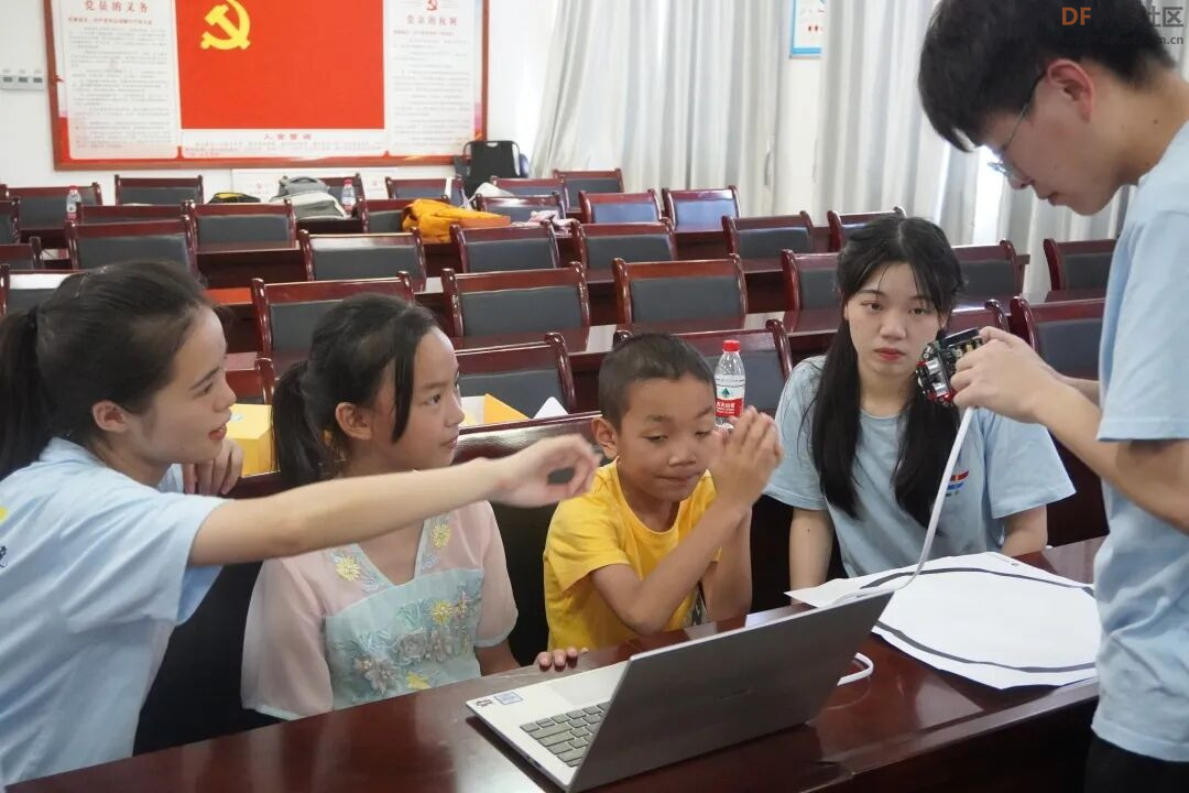 STEM教育 · 少儿编程志愿活动心得_image_12.webp