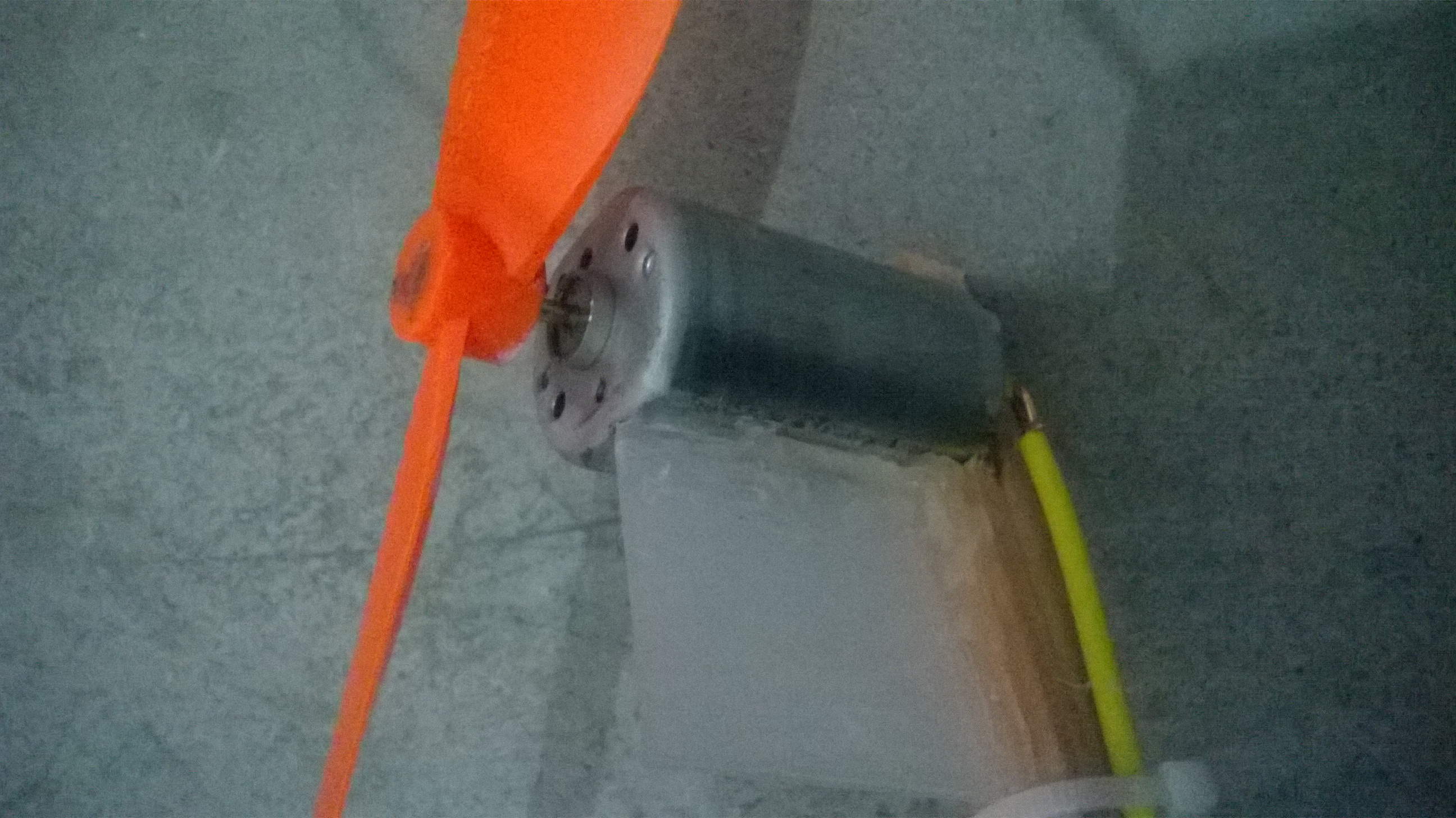 低成本四轴飞行器DIY > 用简单材料实现_image_69.webp