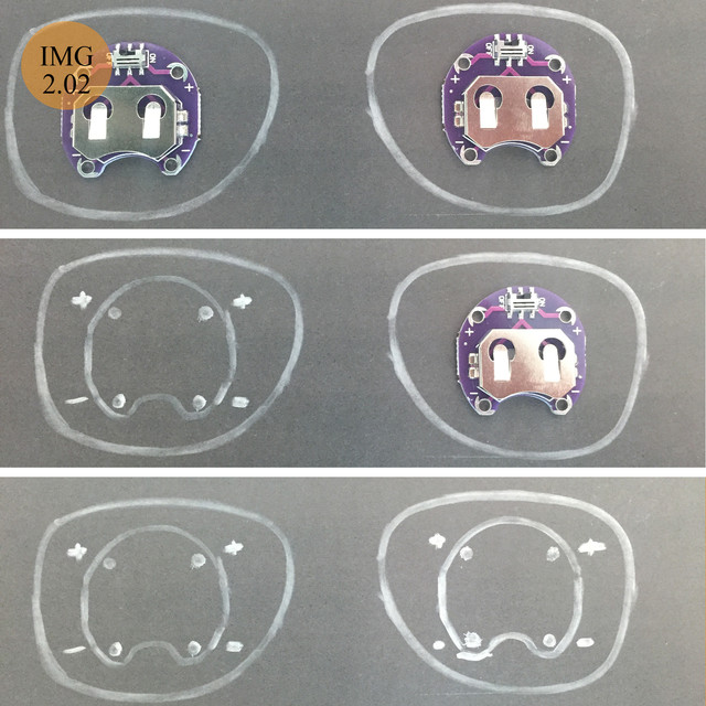 接下来，把Lilypad式电池座，放在卡片纸上画出的镜头轮廓的中心，然后在它们周围走线，标记好正负极的位置