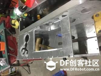 格斗机器人制作 · 葫芦娃设计与实战经验分享_image_51.webp