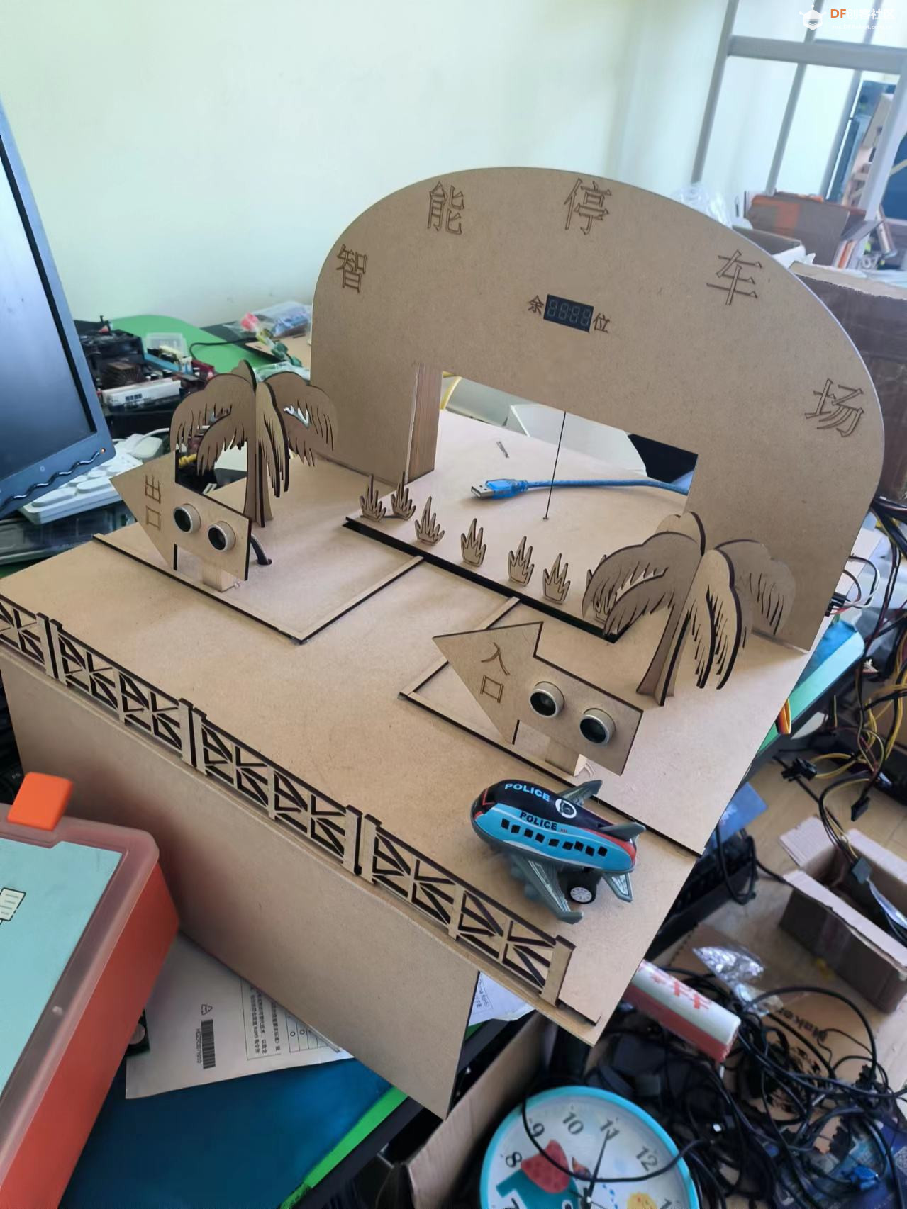 创意赛 · 智能旋转停车场：ESP32主板实现稳定控制_image_3.webp