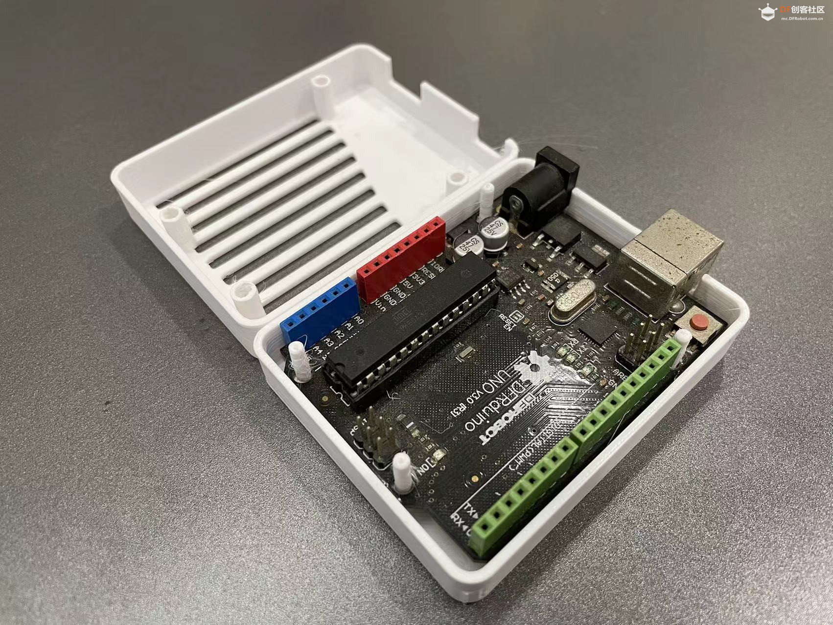 STEM教育 · 使用Fusion 360绘制Arduino盒子_image_15.webp